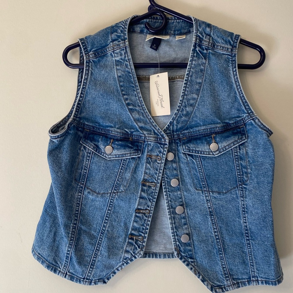 Universal Thread Blue Denim Button-Front Vest